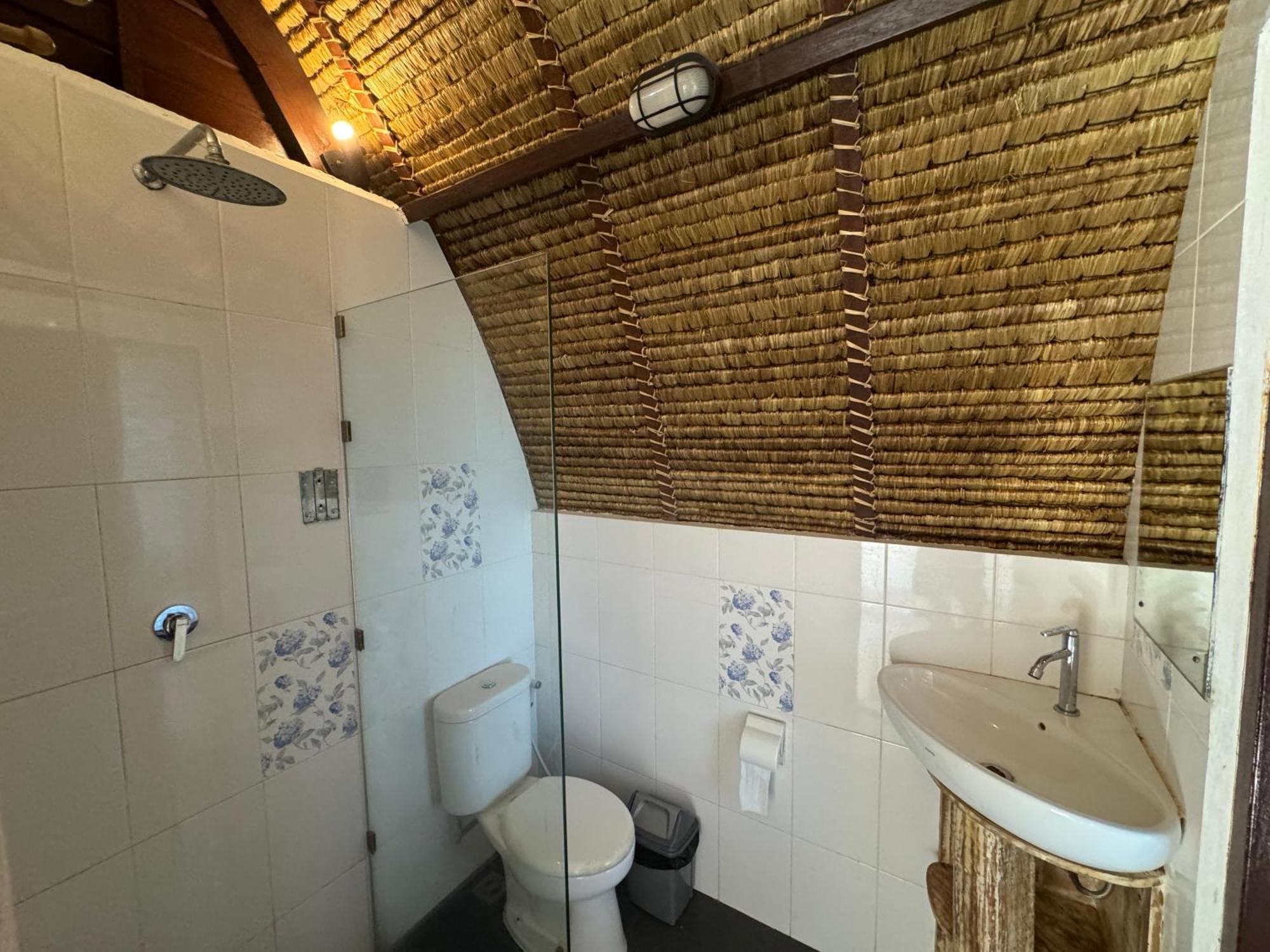 Kov Ceningan Hotel Nusa Lembongan  Ngoại thất bức ảnh