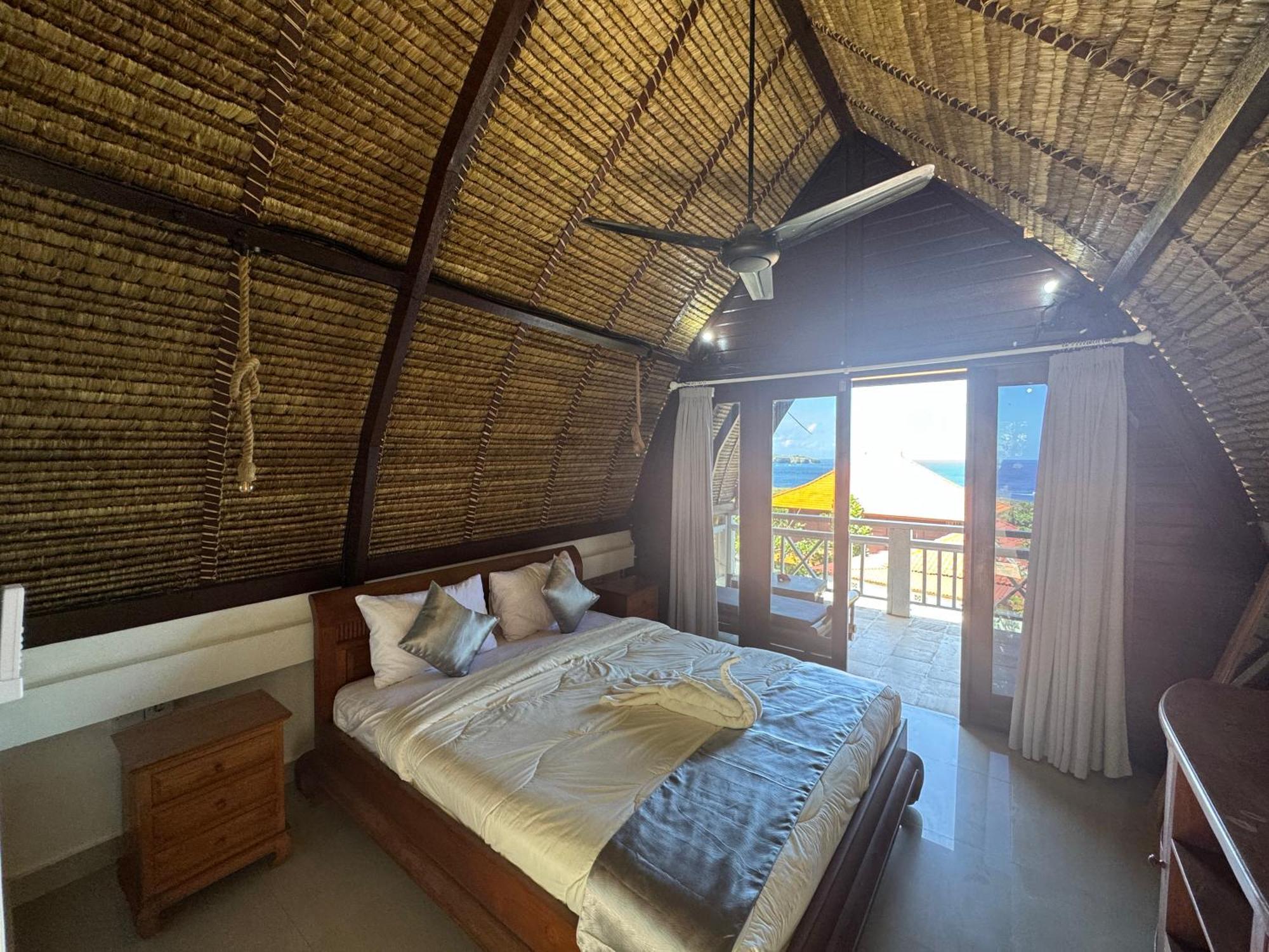 Kov Ceningan Hotel Nusa Lembongan  Ngoại thất bức ảnh
