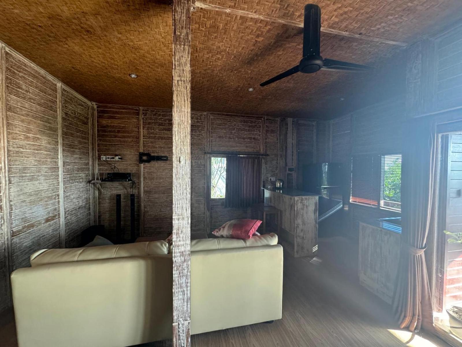 Kov Ceningan Hotel Nusa Lembongan  Ngoại thất bức ảnh